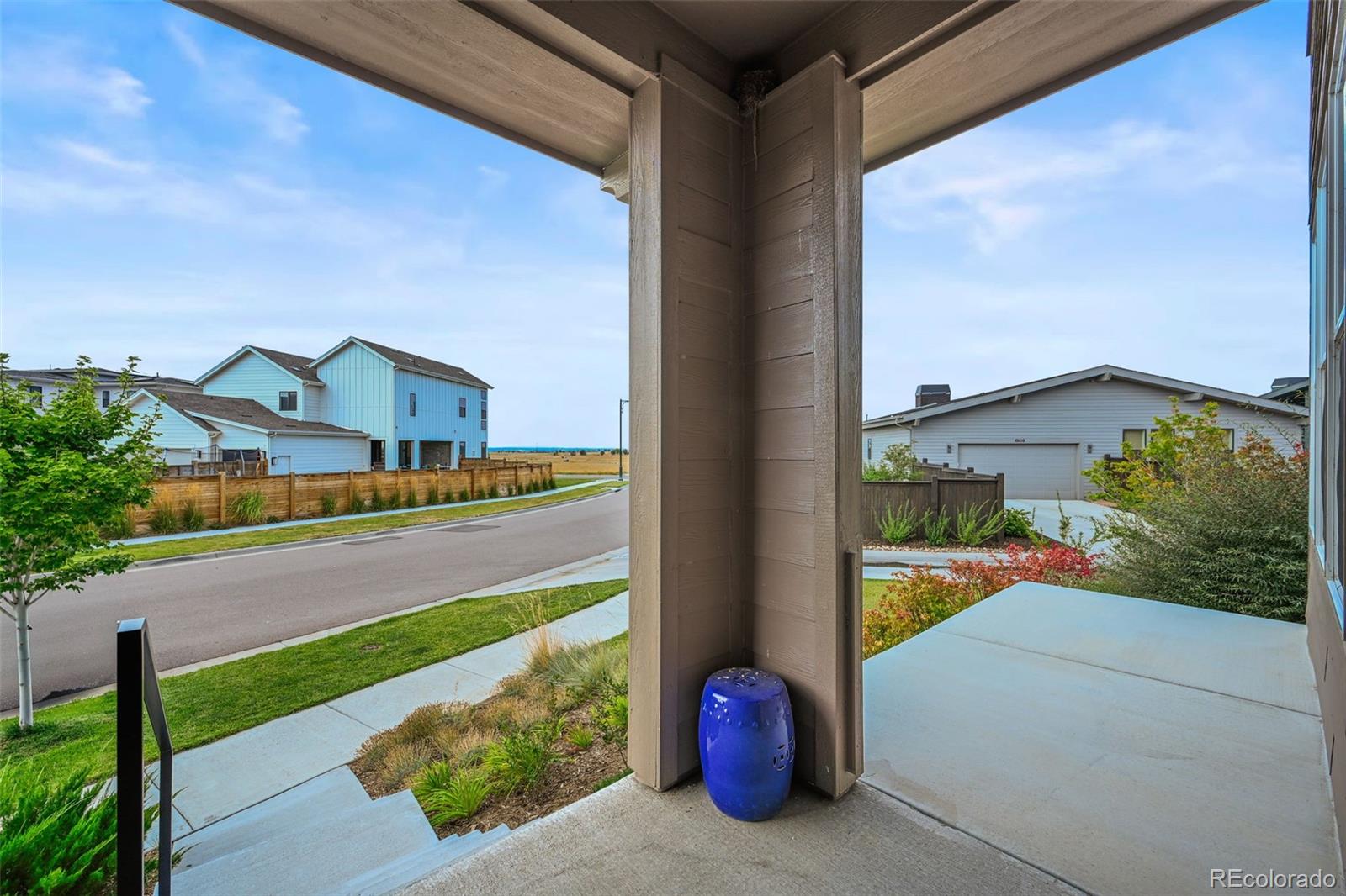 6374 North Fulton Street Denver, CO 80238 - Photo 6 of 49 a view of outdoor space and yard