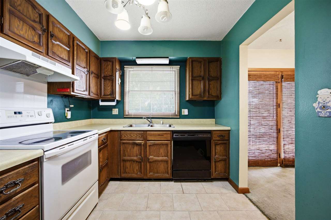 1356 Main Street Center Point, IA 52213 - Photo 11 of 27 Gallery Image 11