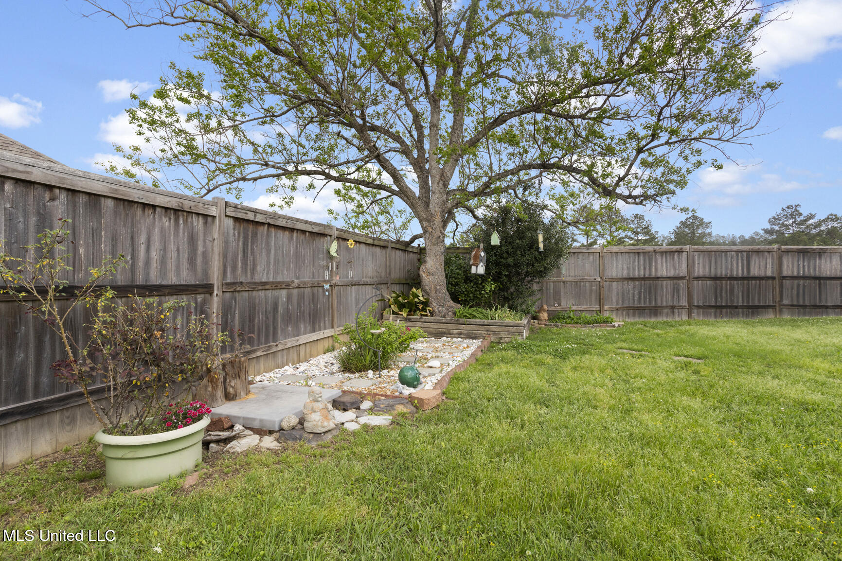 2120 Crossbridge Boulevard Byram, MS 39272 - Photo 27 of 28 2120 Crossbridge-26
