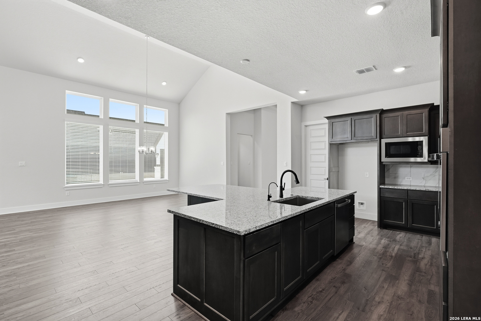 113 Raven Road Castroville, TX 78009 - Photo 25 of 51 Gallery Image 25