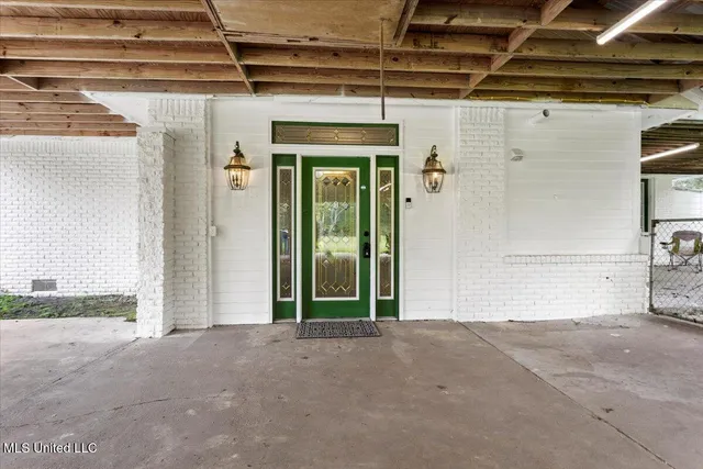 $315,000 | 2498 Highway 43 South, Picayune, MS 39466