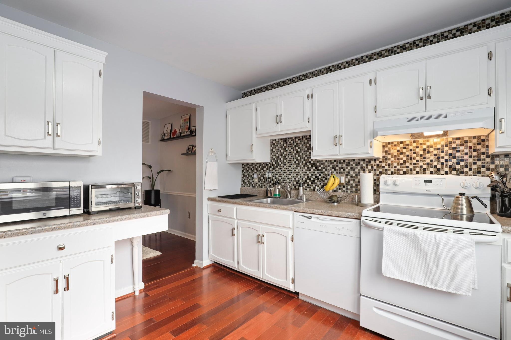 187 Gold Kettle Drive Gaithersburg, MD 20878 - Photo 3 of 23