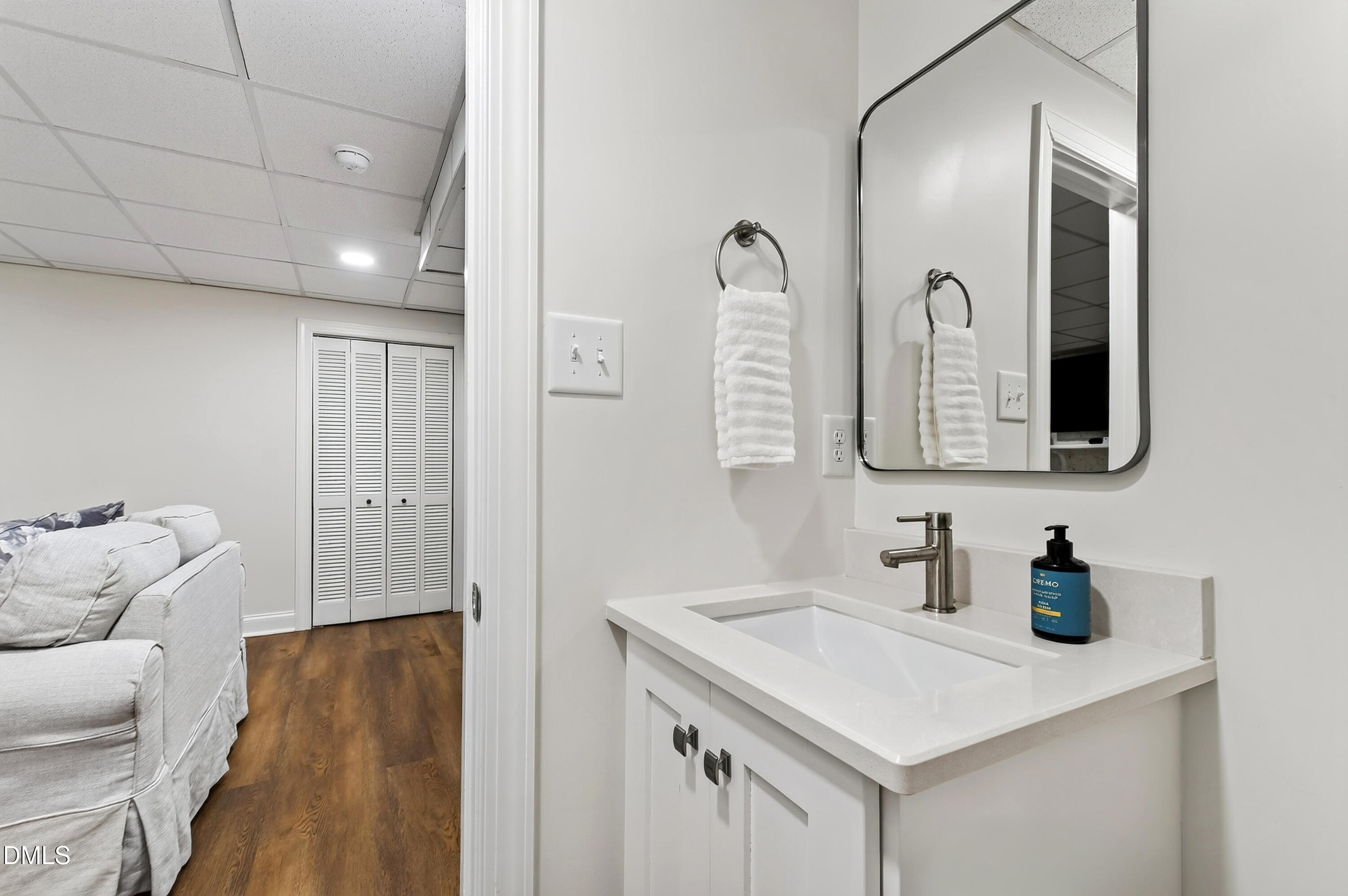 3516 Ranlo Drive Raleigh, NC 27612 - Photo 57 of 95 Ranlo (18)