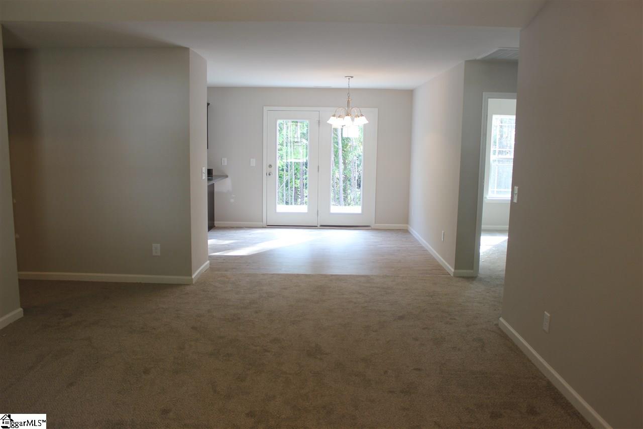 132 Hawk Ridge Drive Anderson, SC 29621 - Photo 5 of 23
