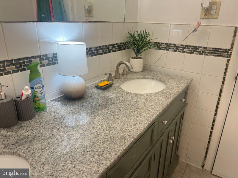 1183 Lower Ferry Road Ewing, NJ 08618 - Photo 20 of 22