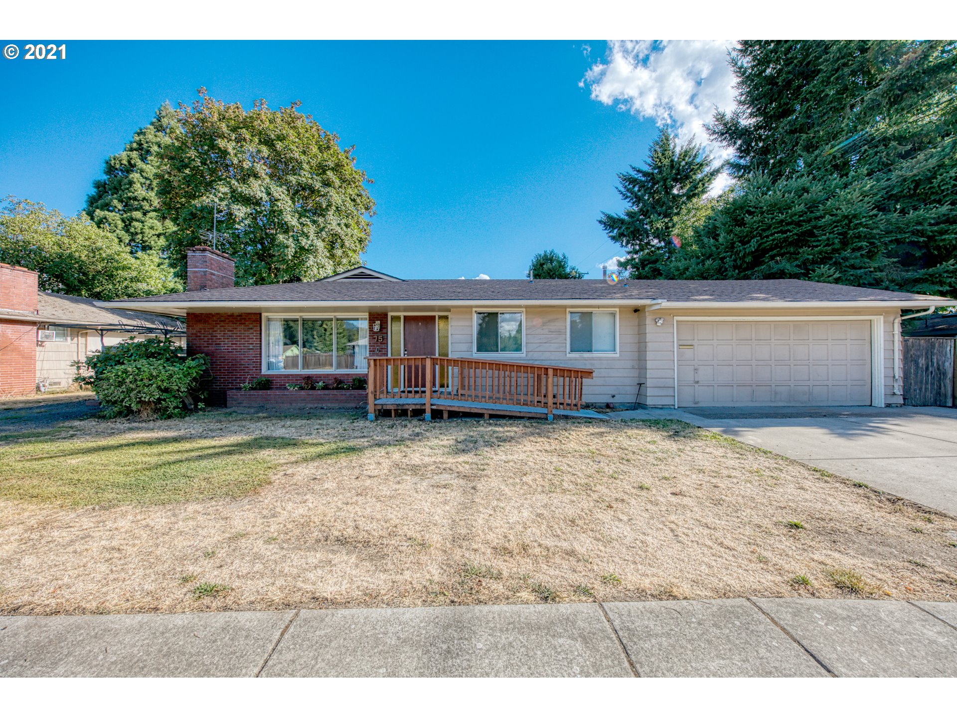 75 Hayden Bridge Way Springfield, OR 97477 - Photo 1 of 28