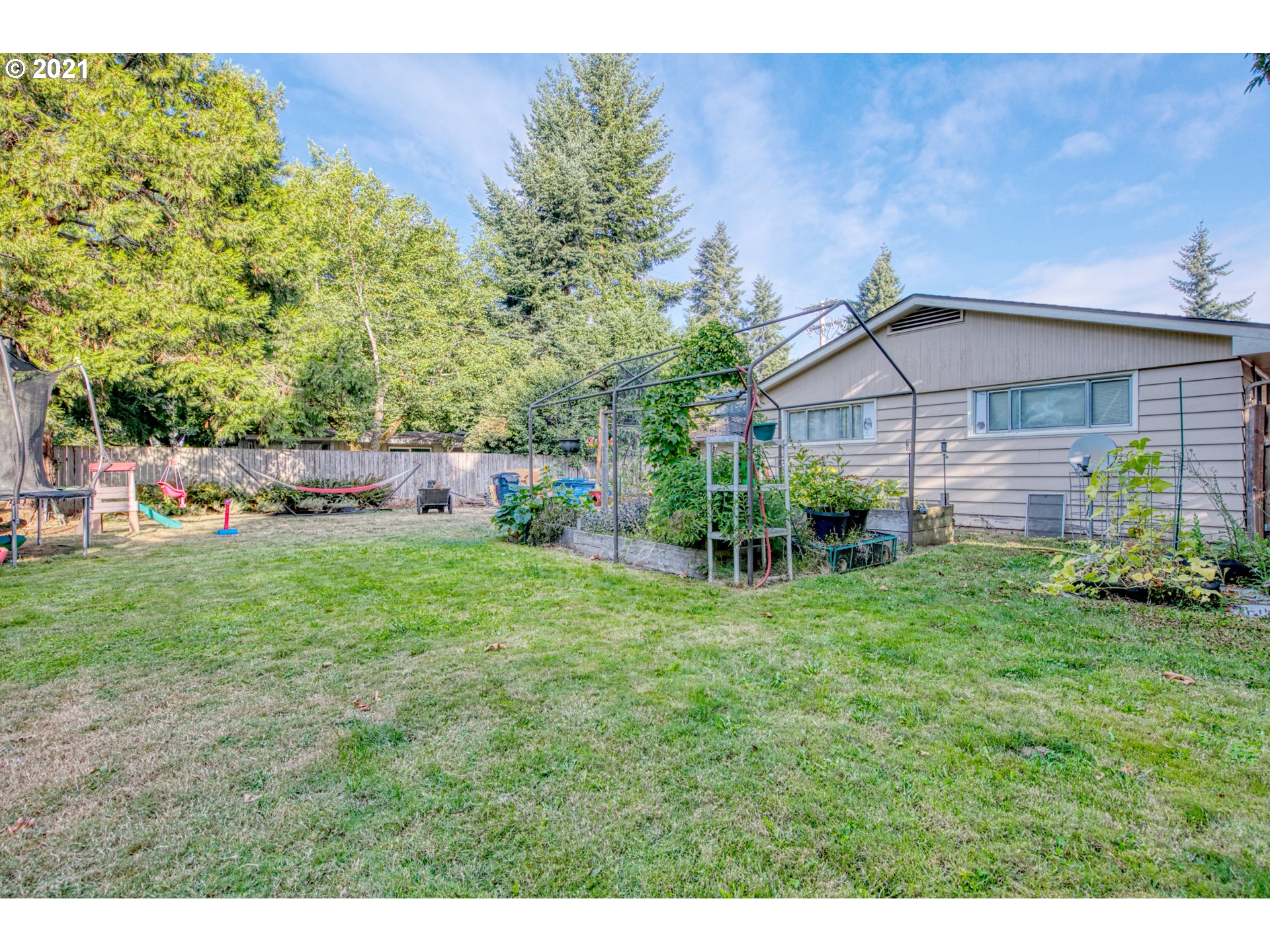 75 Hayden Bridge Way Springfield, OR 97477 - Photo 28 of 28