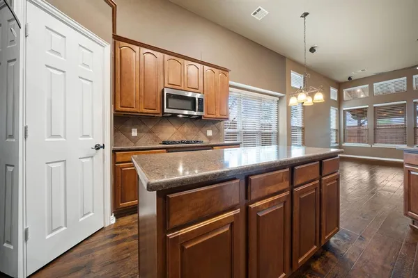 $3,750 | 15801 Waterview Drive, Frisco, TX 75035