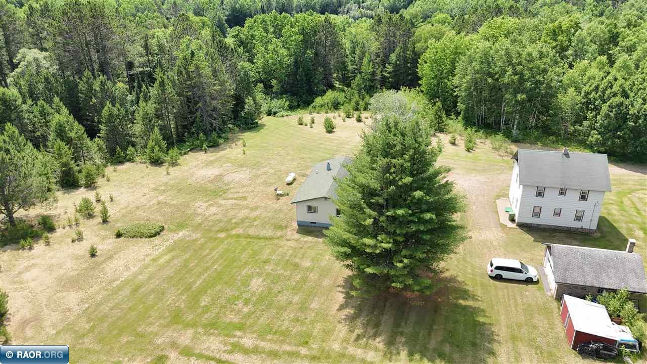 11084 Hayes Road Hibbing, MN 55746 - Photo 12 of 48