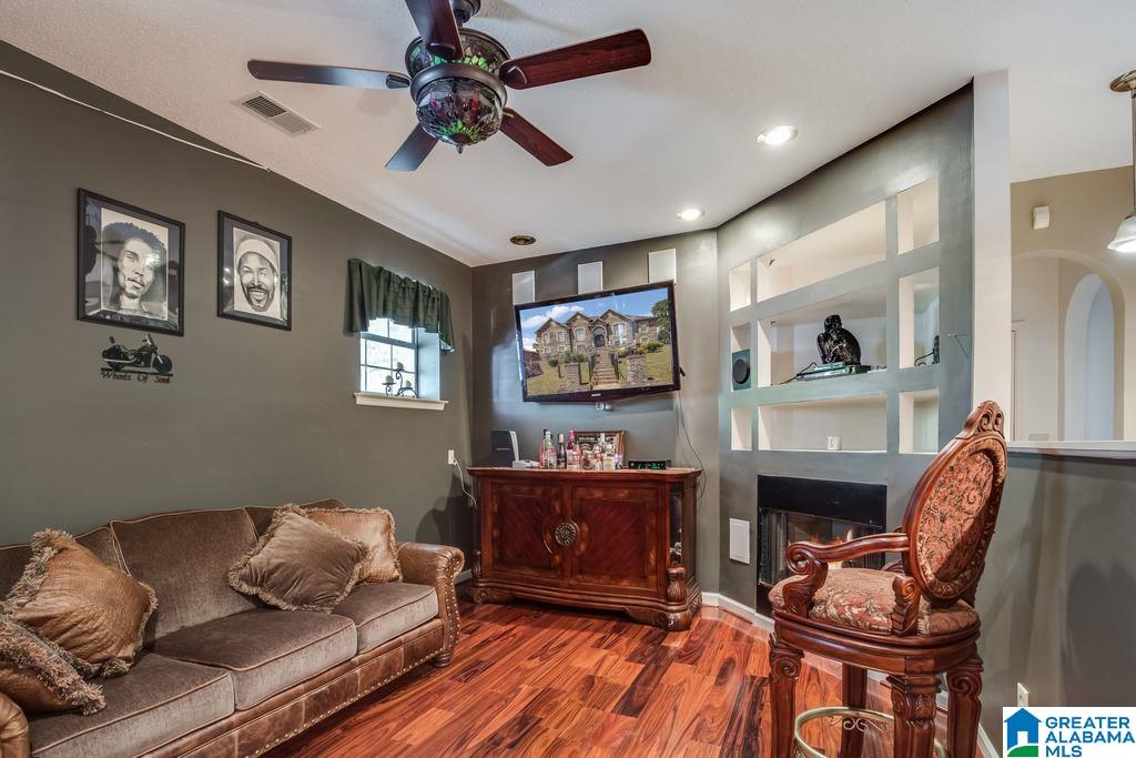 7504 White Oak Road Fairfield, AL 35064 - Photo 5 of 35