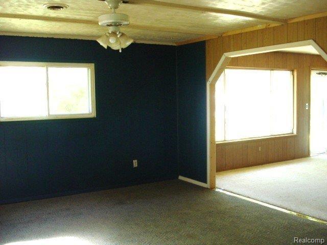 150 Middle Road Highland, MI 48357 - Photo 13 of 13 150 Middle (10)
