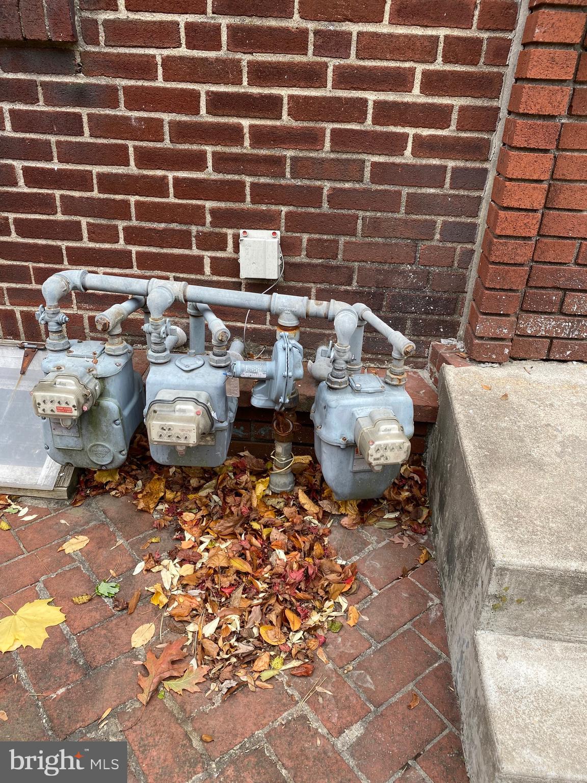 172 Bridge Street Drexel Hill, PA 19026 - Photo 10 of 42 Outside meters