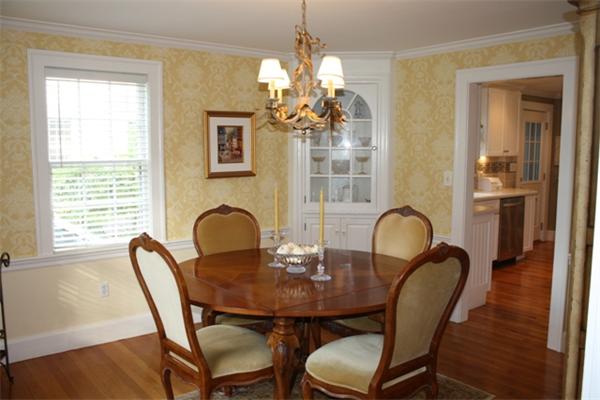 5 Mayo Road Wellesley, MA 02482 - Photo 4 of 16