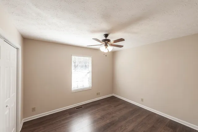 $429,900 | 203 Mosley Drive, Springfield, TN 37172