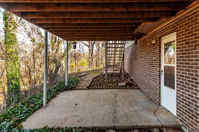 $429,900 | 203 Mosley Drive, Springfield, TN 37172