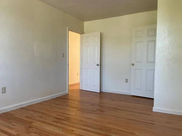 $3,300 | 714 Shawmut Avenue, Unit 2, Boston, MA 02119