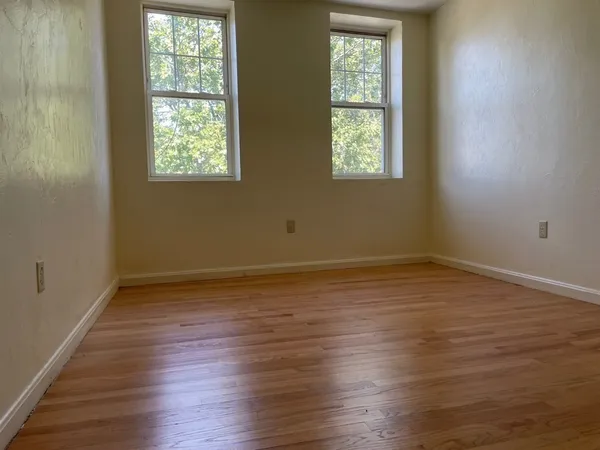 $3,300 | 714 Shawmut Avenue, Unit 2, Boston, MA 02119