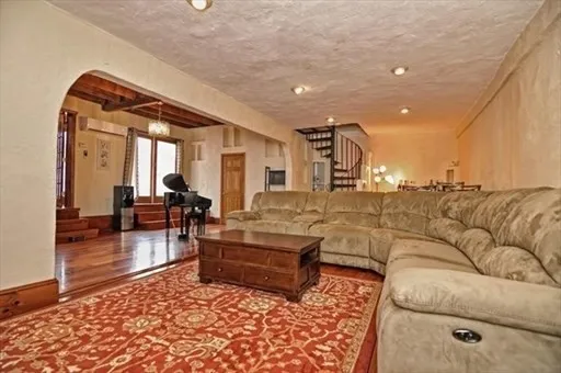 $4,800 | 2 Traverse Street, Canton, MA 02021