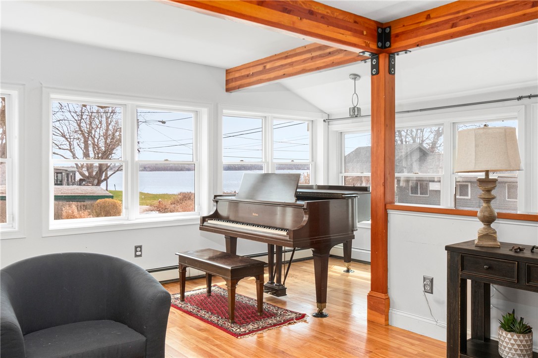 148 Andrew Comstock Road Warwick, RI 02886 - Photo 20 of 50