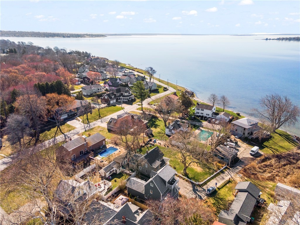 148 Andrew Comstock Road Warwick, RI 02886 - Photo 6 of 50