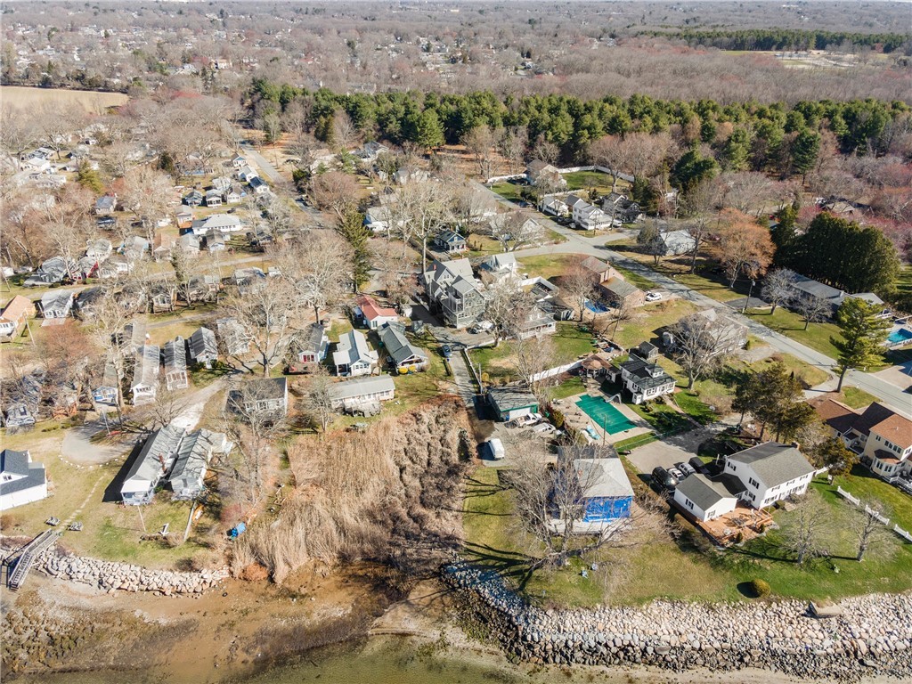 148 Andrew Comstock Road Warwick, RI 02886 - Photo 7 of 50