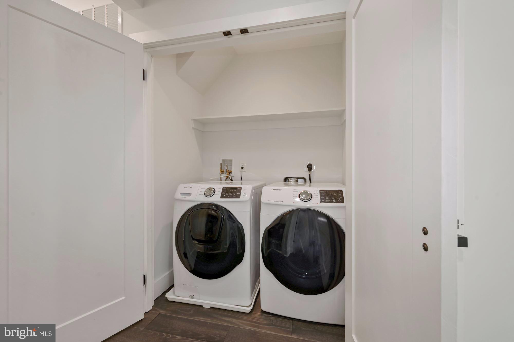 418 21st Street Northeast Washington, DC 20002 - Photo 22 of 48 a utility room with dryer and washer