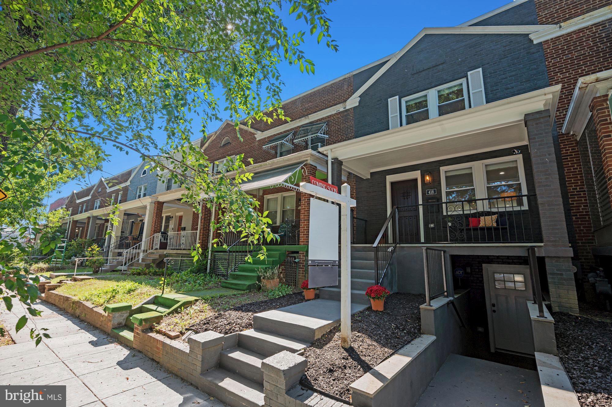 418 21st Street Northeast Washington, DC 20002 - Photo 41 of 48 a view of a chairs and table in the patio