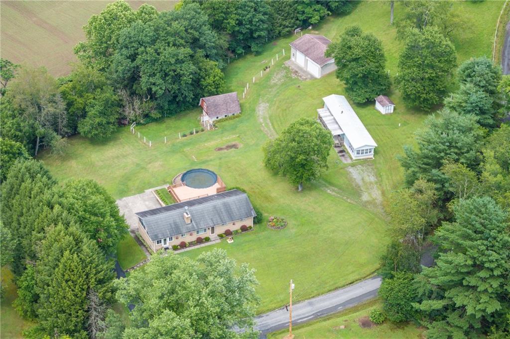 546 Backbone Road Clinton, PA 15026 - Photo 6 of 50