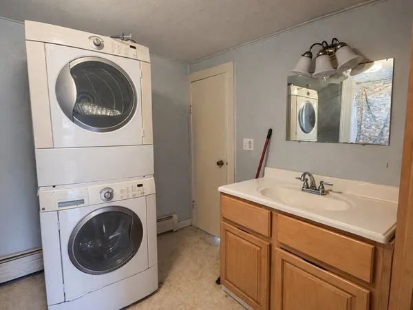 $268,000 | 227 Osgood Hill Road, Essex, VT 05452