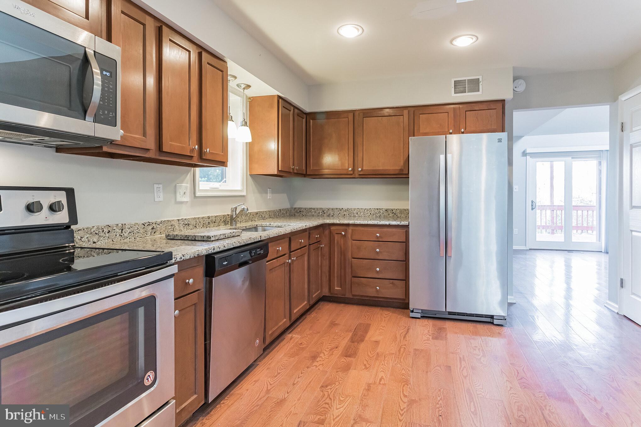460 Park Road Downingtown, PA 19335 - Photo 9 of 39 Stainless Steel Appliances and Granite