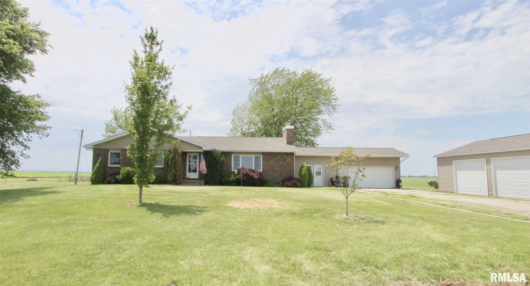 625 Long Road Buffalo, IL 62515 - Photo 21 of 37 Gallery Image 21