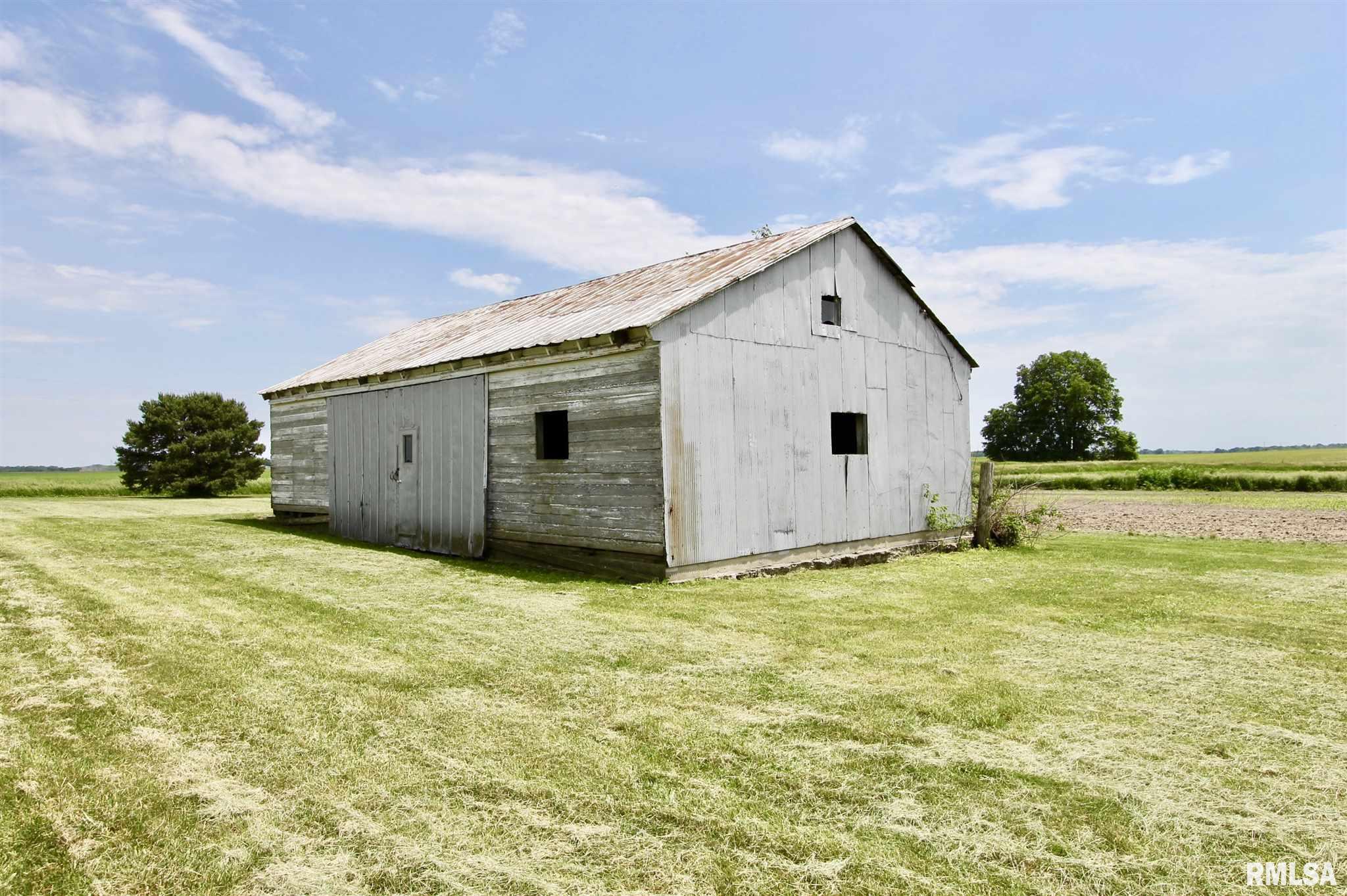 625 Long Road Buffalo, IL 62515 - Photo 25 of 37 Gallery Image 25
