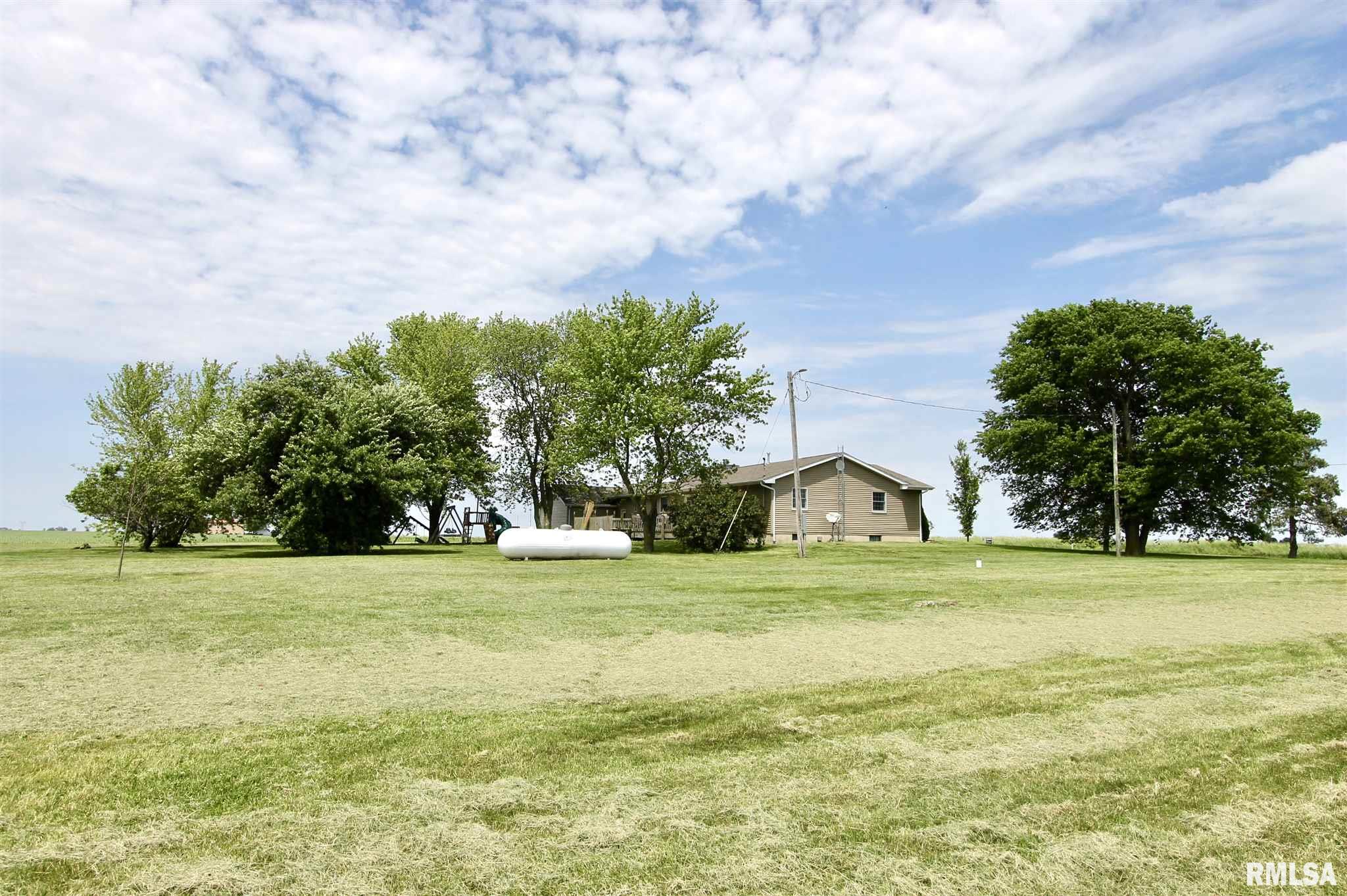 625 Long Road Buffalo, IL 62515 - Photo 29 of 37 Gallery Image 29