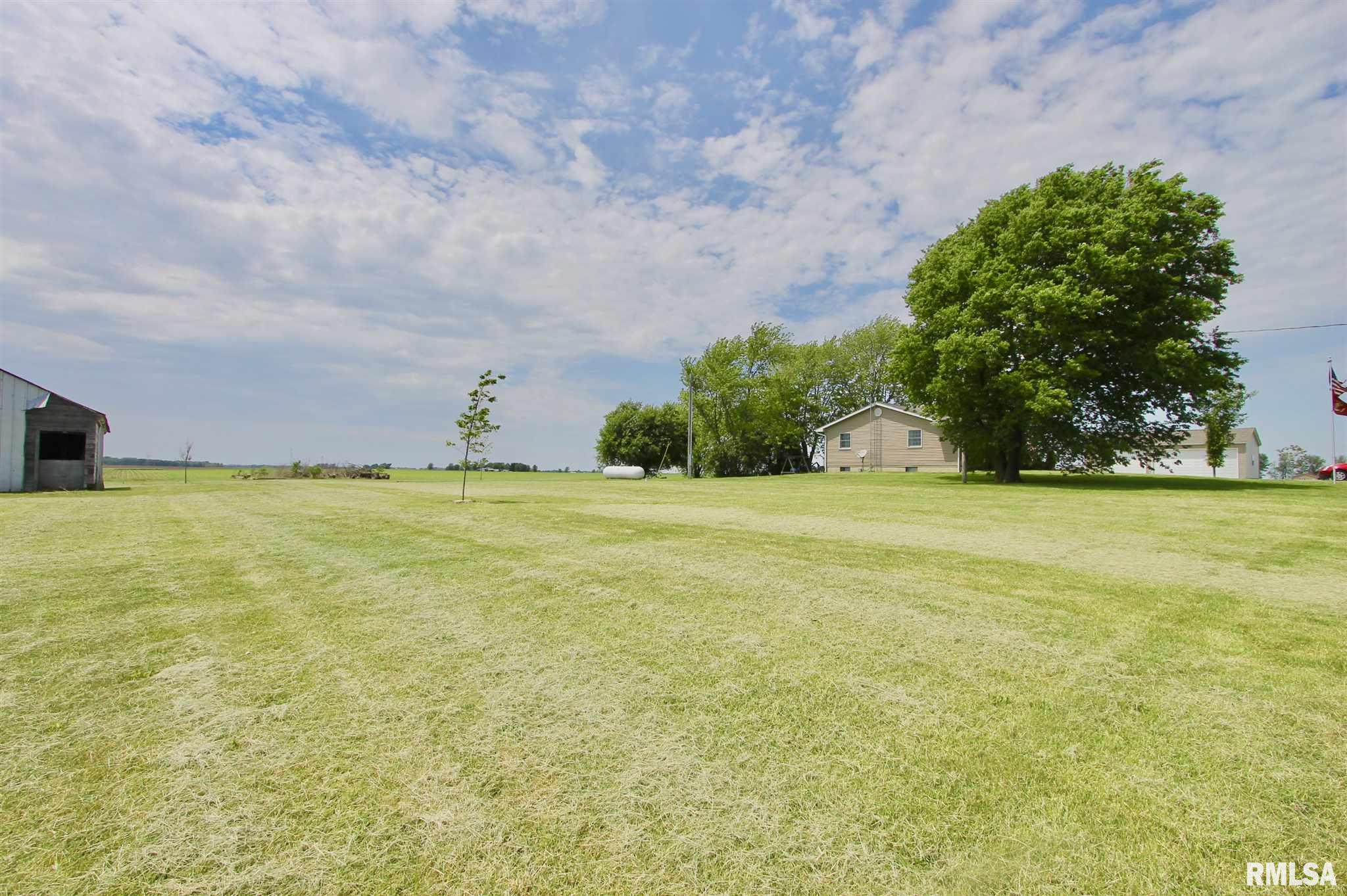 625 Long Road Buffalo, IL 62515 - Photo 30 of 37 Gallery Image 30