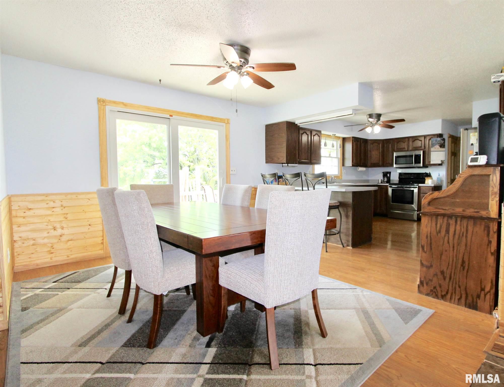 625 Long Road Buffalo, IL 62515 - Photo 10 of 37 Gallery Image 10