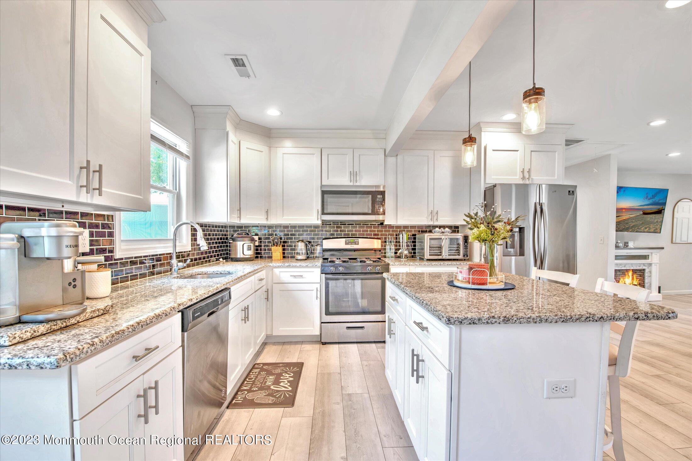 479 Georgia Tavern Road Howell, NJ 07731 - Photo 3 of 21 15-KITCHEN