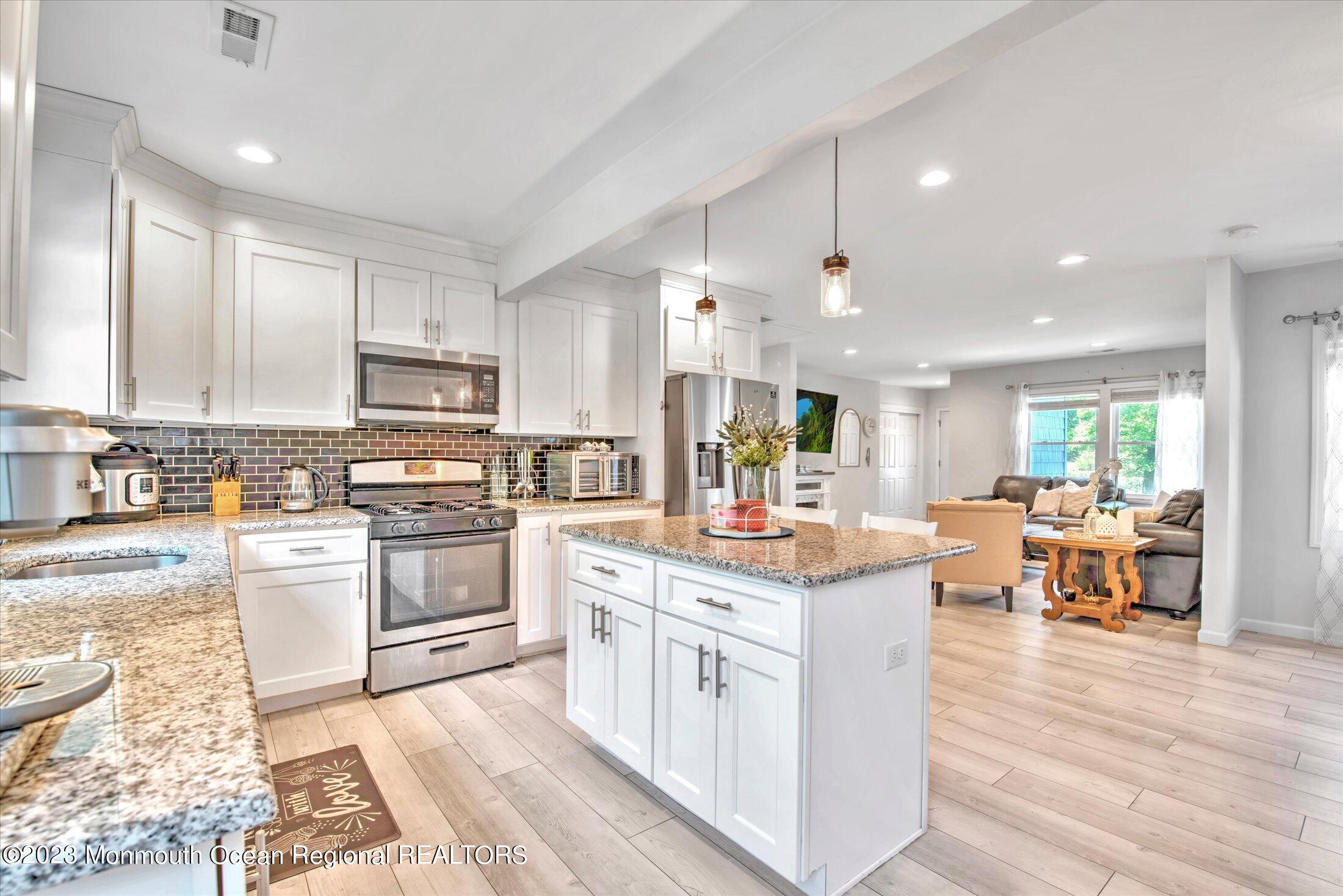 479 Georgia Tavern Road Howell, NJ 07731 - Photo 4 of 21 16-KITCHEN