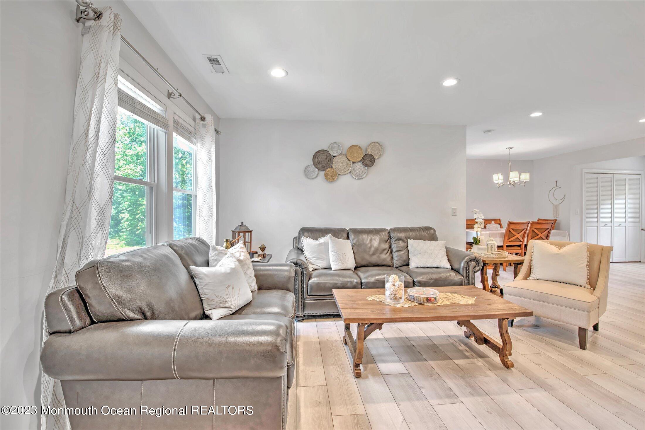 479 Georgia Tavern Road Howell, NJ 07731 - Photo 6 of 21 08-LIVING ROOM