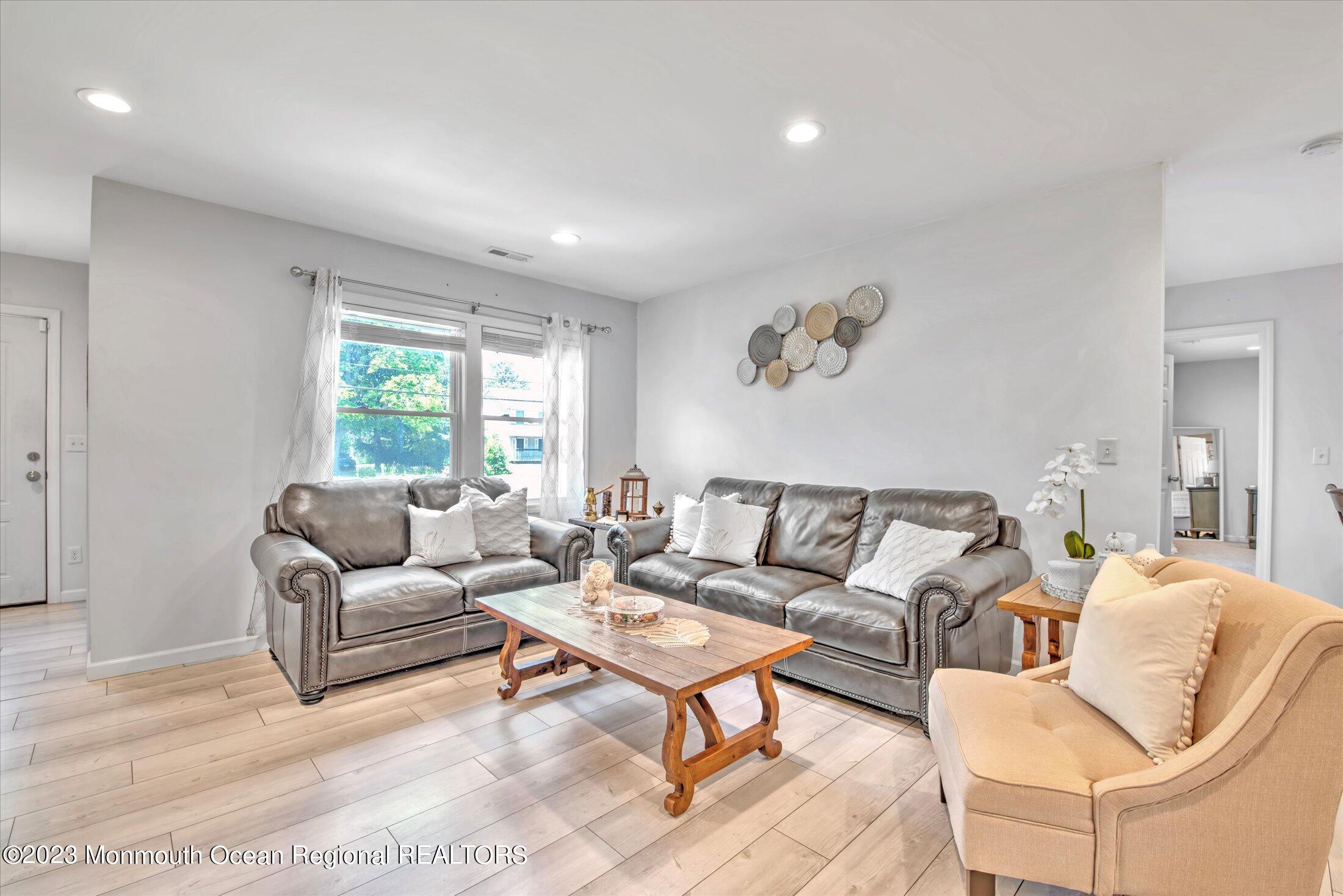 479 Georgia Tavern Road Howell, NJ 07731 - Photo 8 of 21 09-LIVING ROOM