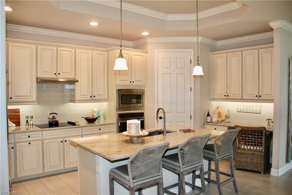 9449 Rialto Drive Naples, FL 34113 - Photo 8 of 44