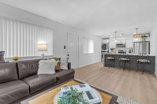 $3,000 | 72682 Thrush Road, Unit 1, Palm Desert, CA 92260