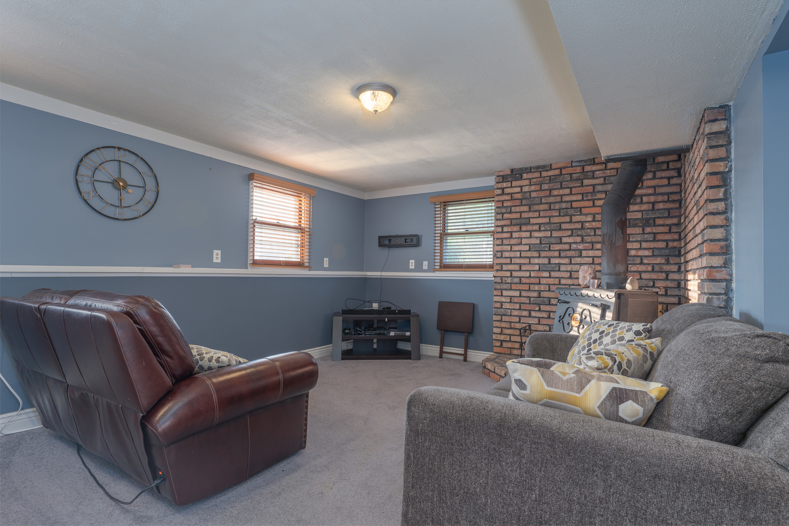 817 Southgate Road New Lenox, IL 60451 - Photo 13 of 30 a living room with furniture and a fireplace