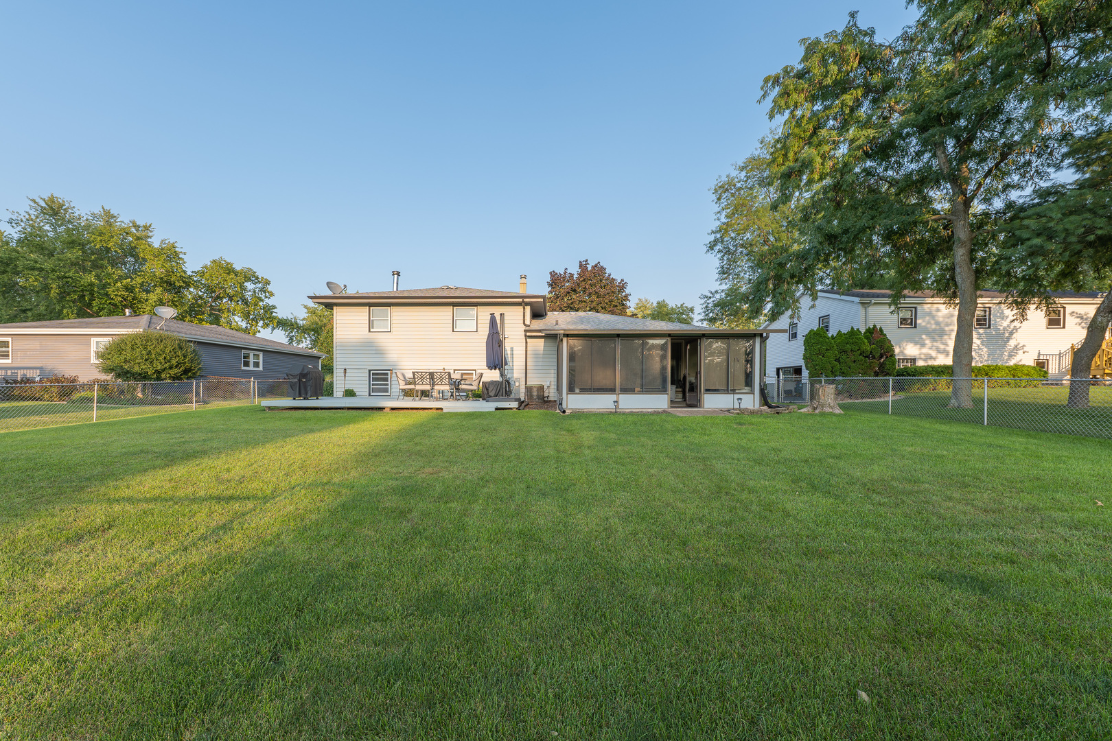 817 Southgate Road New Lenox, IL 60451 - Photo 26 of 30 a view of a house with a big yard and large trees