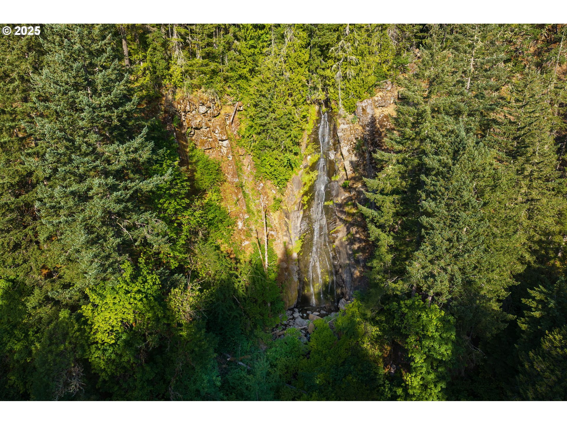 Boulder Ridge Carson, WA 98610 - Photo 21 of 26 a view of a house with a yard