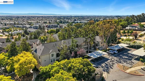 $495,000 | 715 Heath Court, Unit 390, Hayward, CA 94544