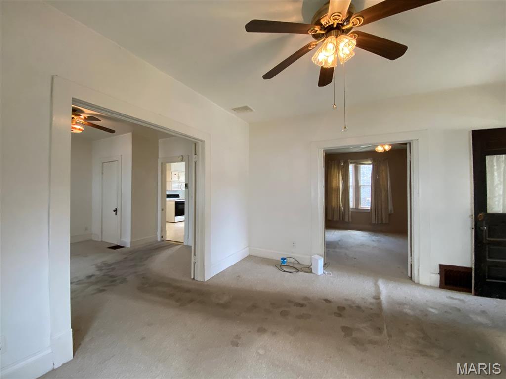 217 West 6th Street Hermann, MO 65041 - Photo 4 of 40