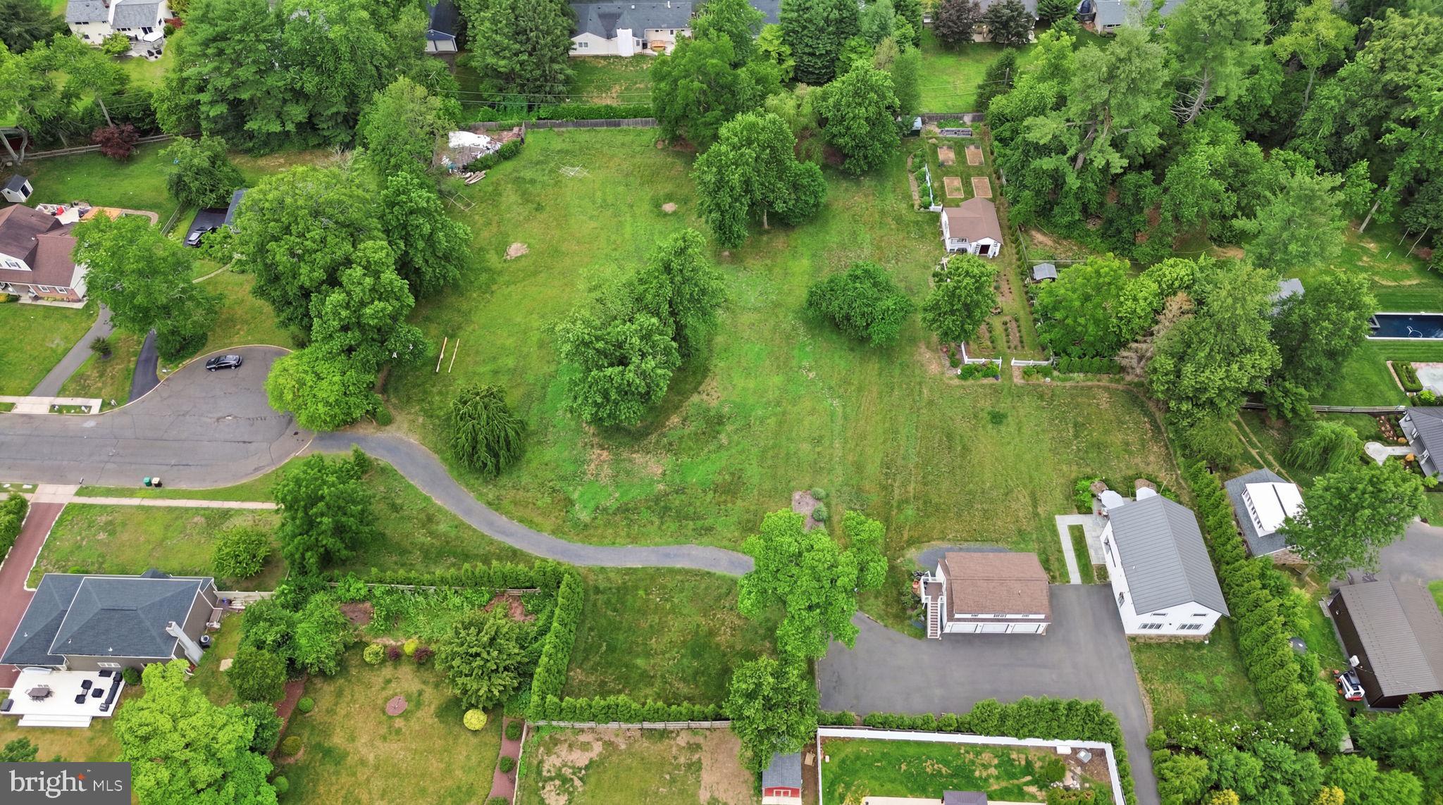 66 Black Rock Road Yardley, PA 19067 - Photo 4 of 46