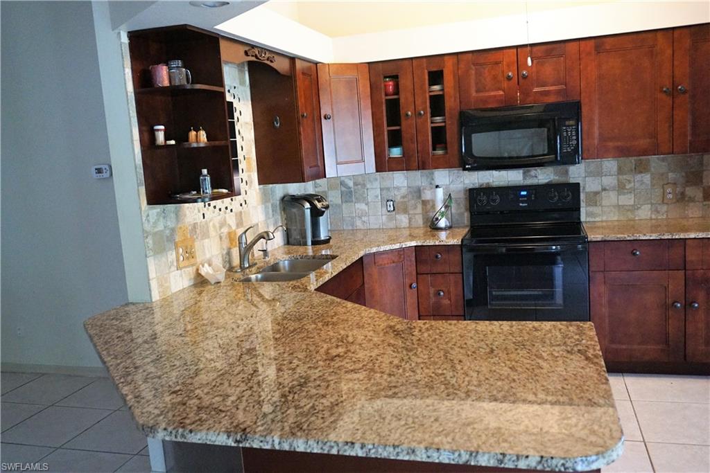 921 13th Street Southwest Naples, FL 34117 - Photo 4 of 18 Gallery Image 4