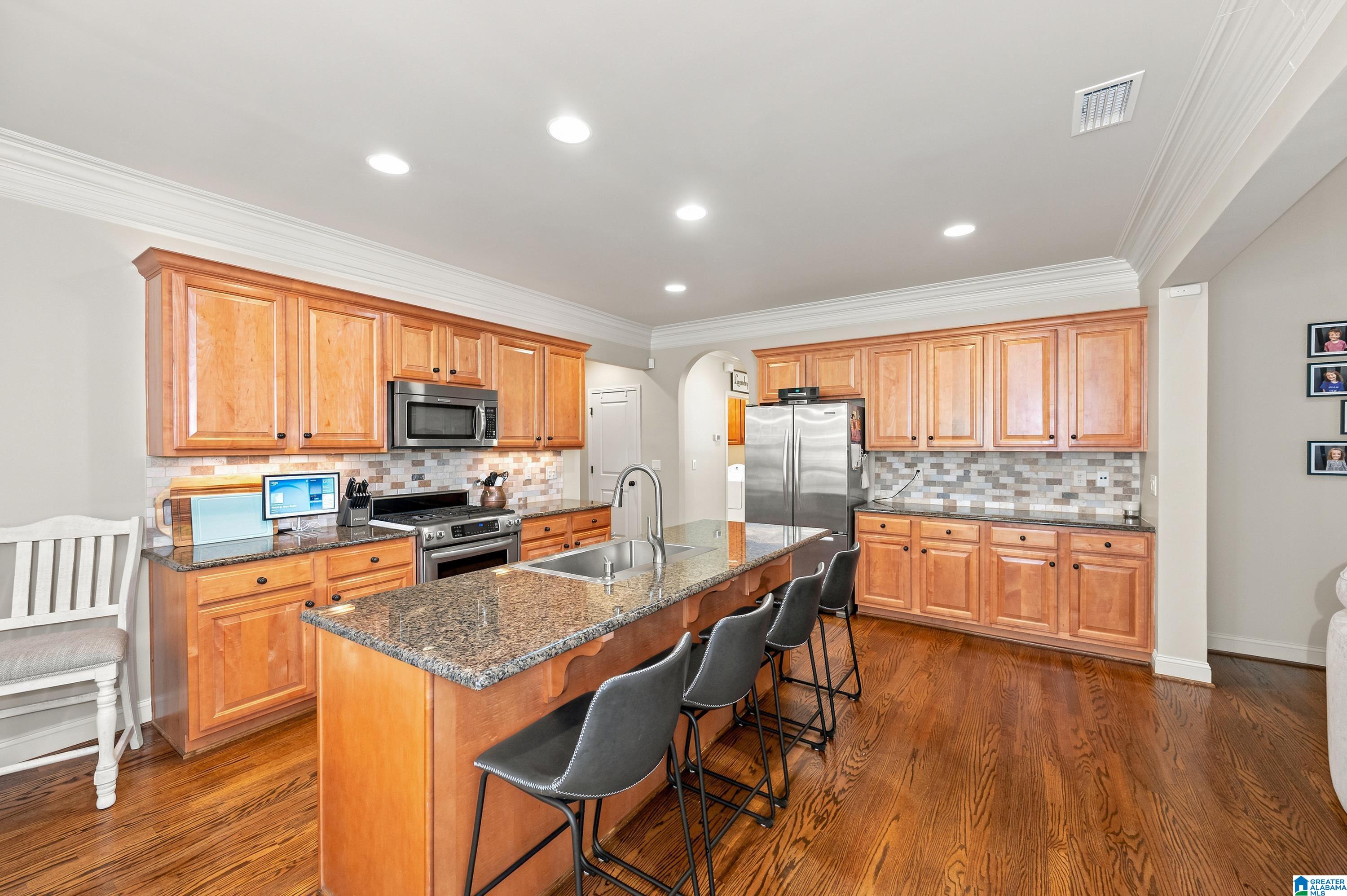3068 Valley Ridge Road Hoover, AL 35242 - Photo 12 of 49