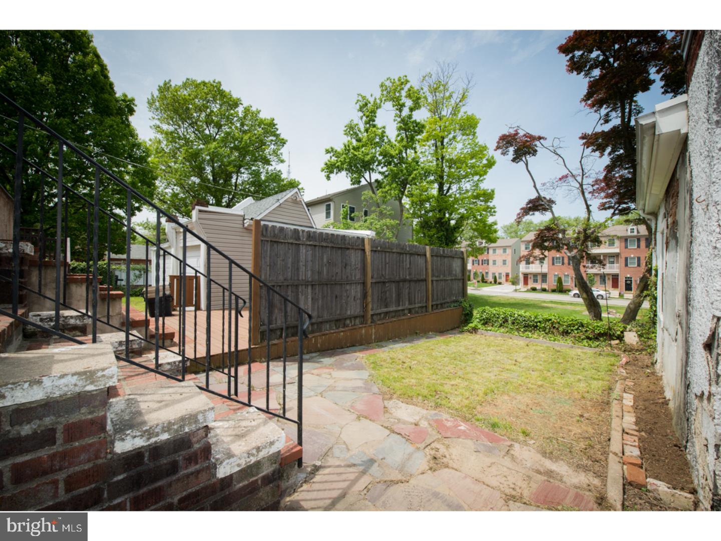 614 Crestview Road Philadelphia, PA 19128 - Photo 17 of 18